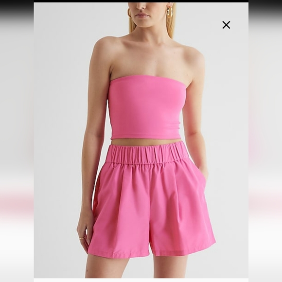 Express super high waisted pleated shorts - Picture 2 of 9